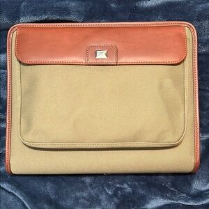Cutter & Buck Deluxe Padfolio